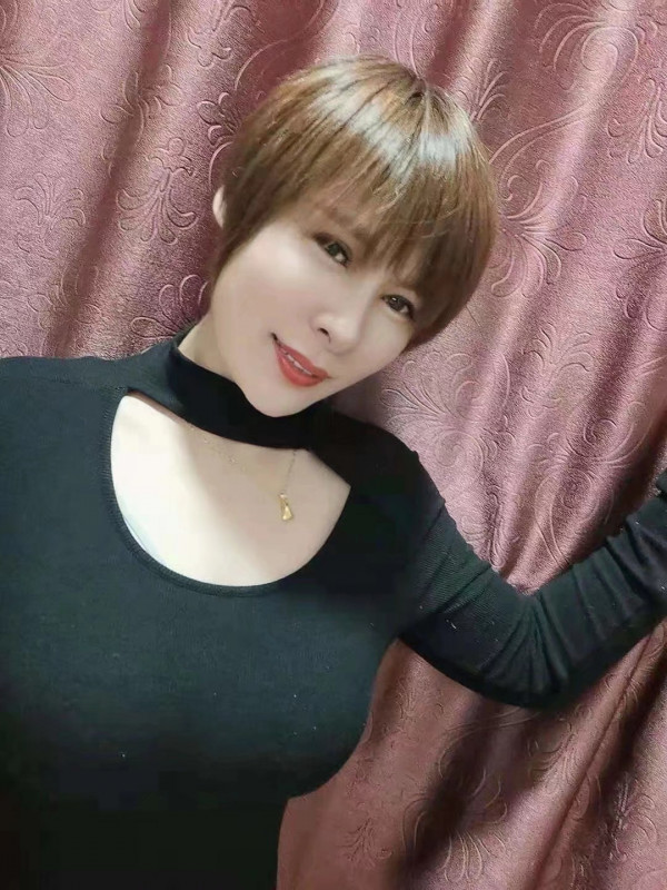 武昌短发好身材